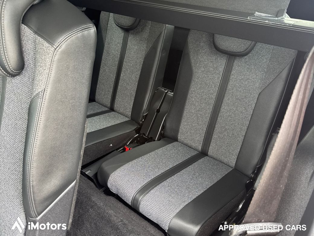 2020 Peugeot 5008