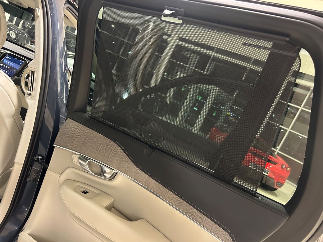 2023 Volvo XC90