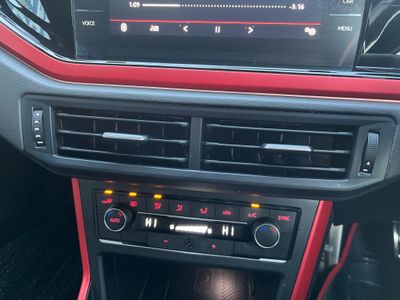 2018 Volkswagen Polo