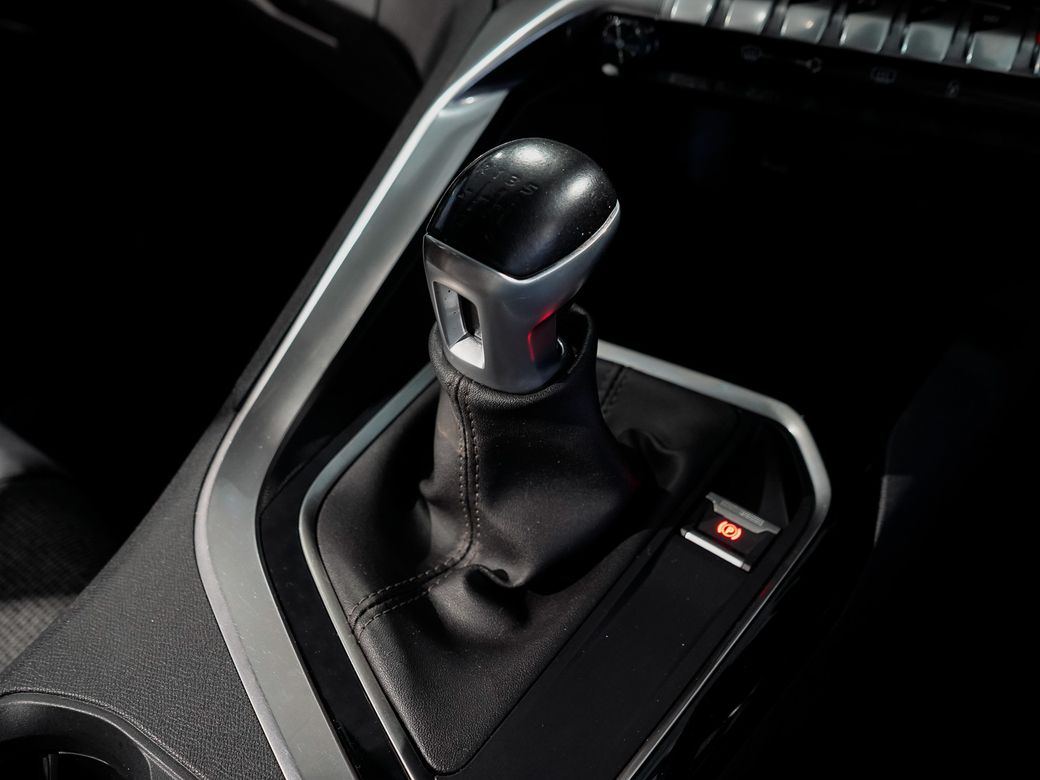 2019 Peugeot 3008