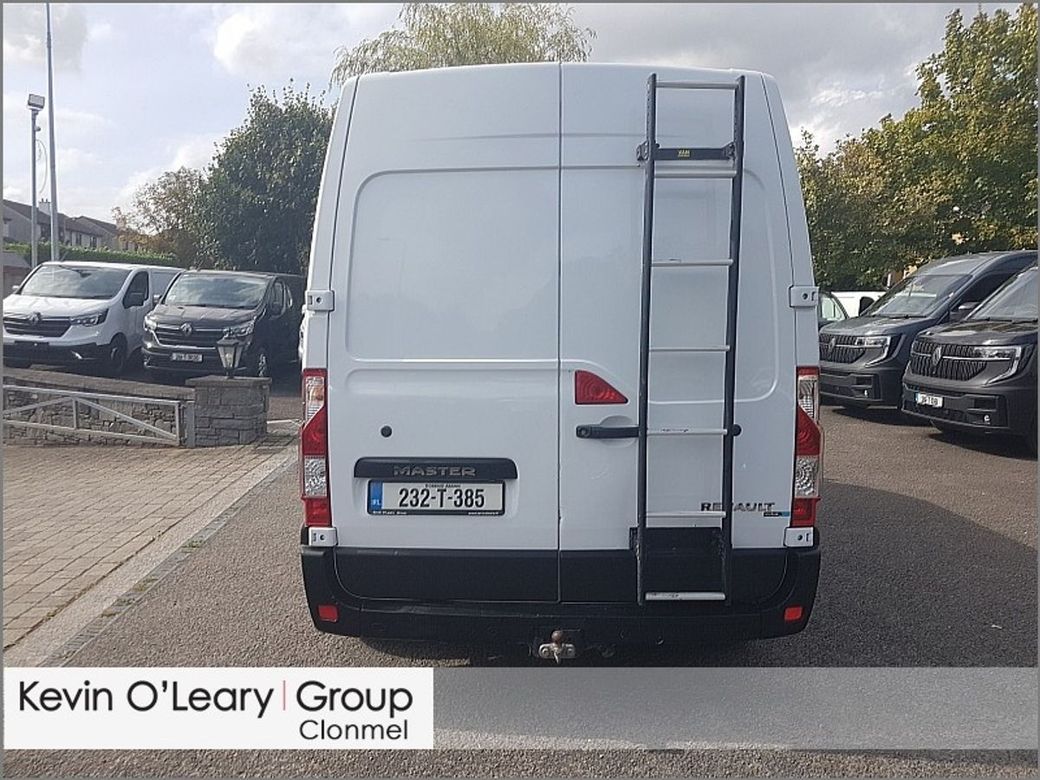 2023 Renault Master