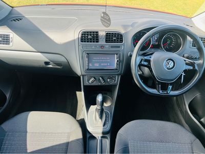 2016 Volkswagen Polo