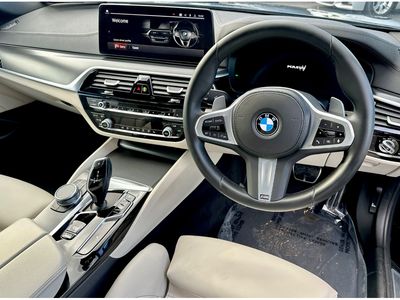 2022 BMW 5 Series