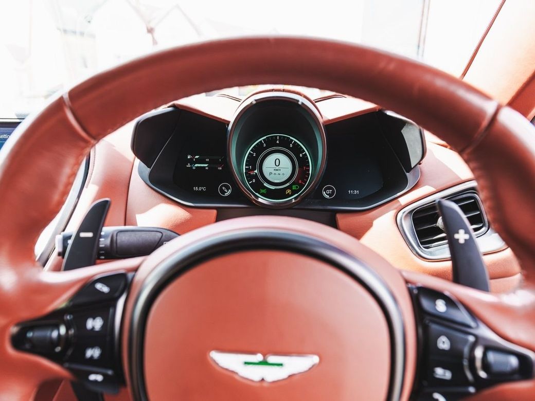 2018 Aston Martin DBS