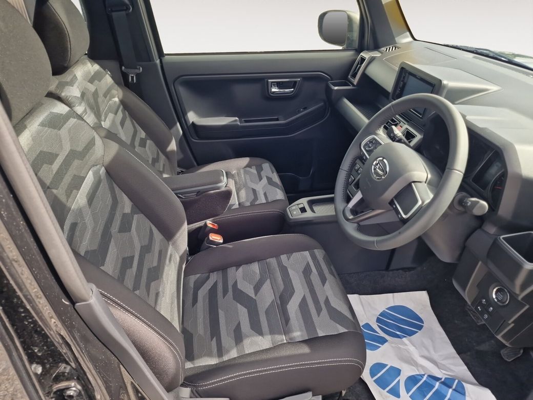 2024 Daihatsu Taft
