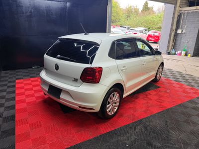 2017 Volkswagen Polo