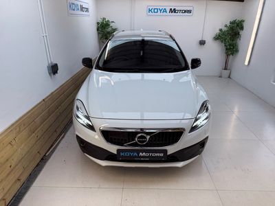 2017 Volvo V40