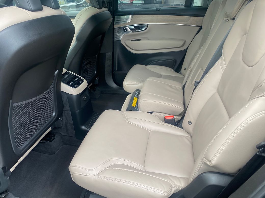 2025 Volvo XC90