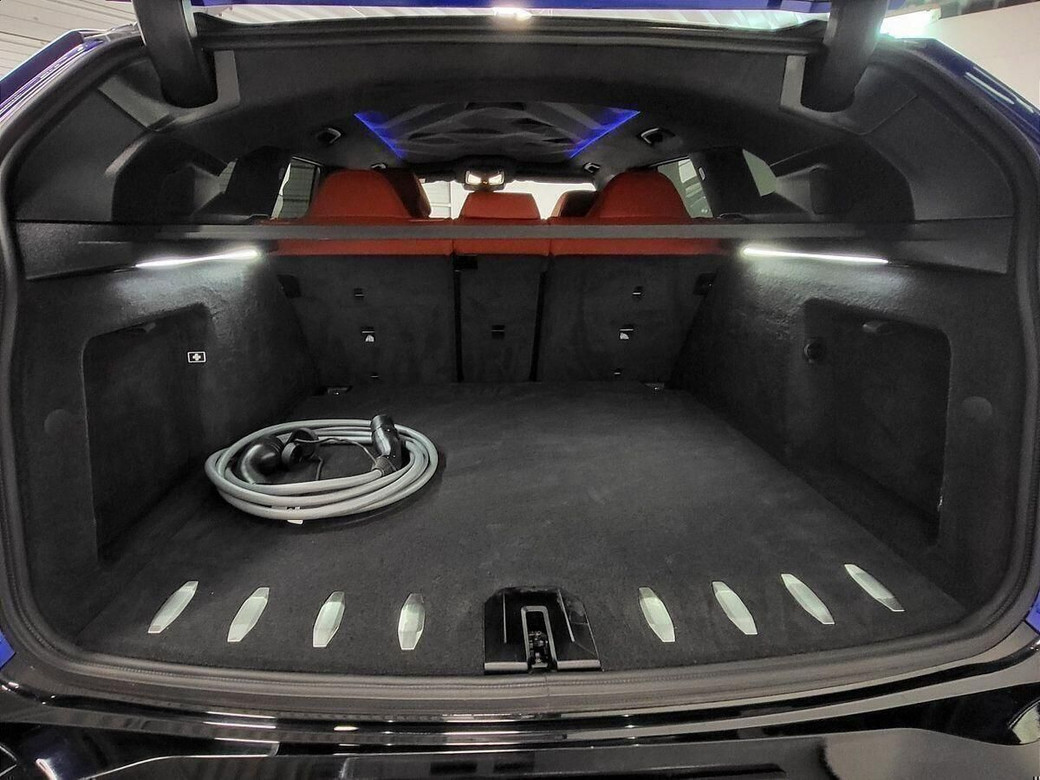 2025 BMW XM