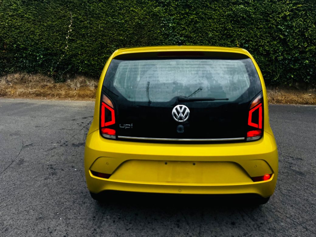 2017 Volkswagen up!