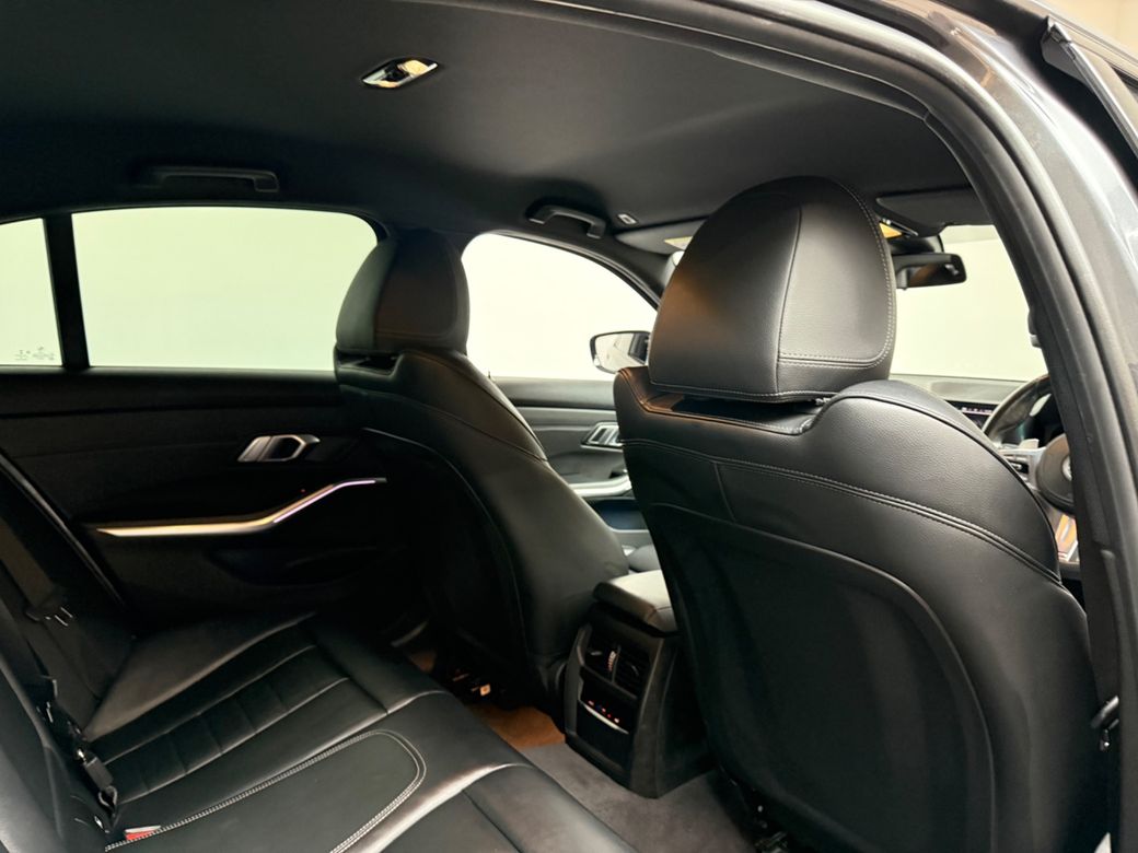 2021 BMW 3 Series
