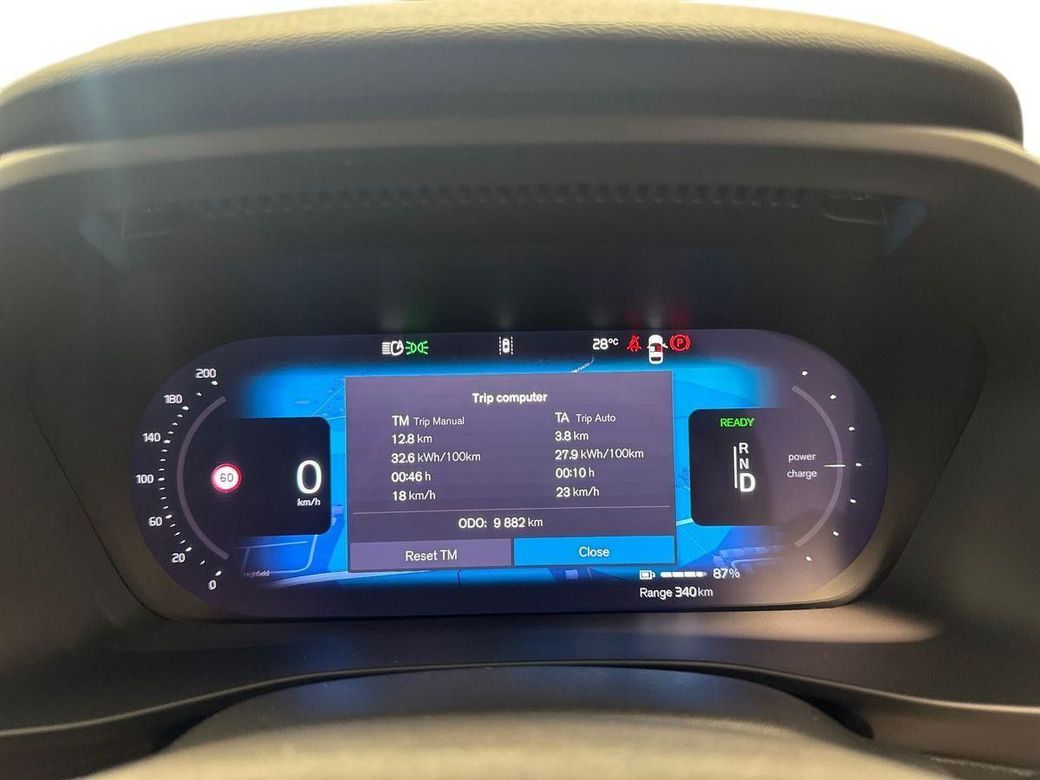 2024 Volvo XC40