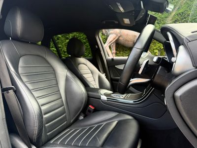 2022 Mercedes-Benz GLC Class