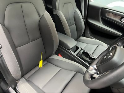 2022 Volvo XC40