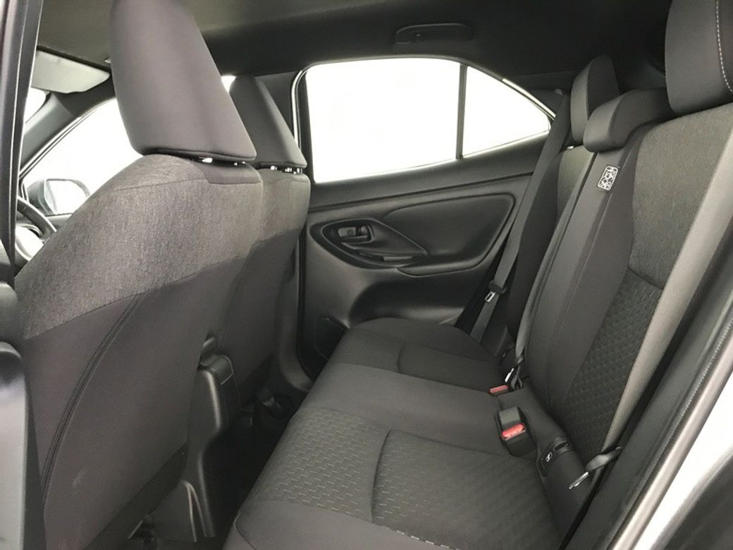 2025 Toyota Yaris Cross