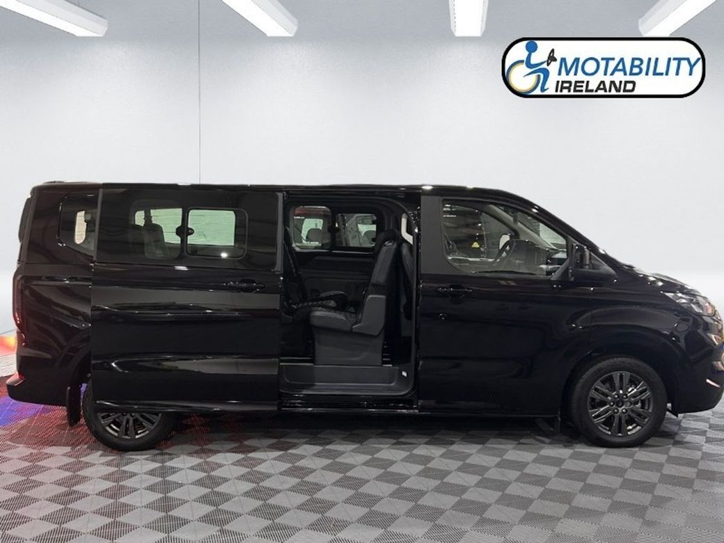 2026 Ford Tourneo Custom