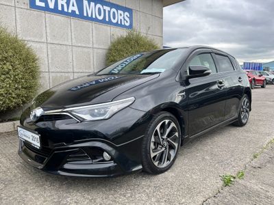 2016 Toyota Auris