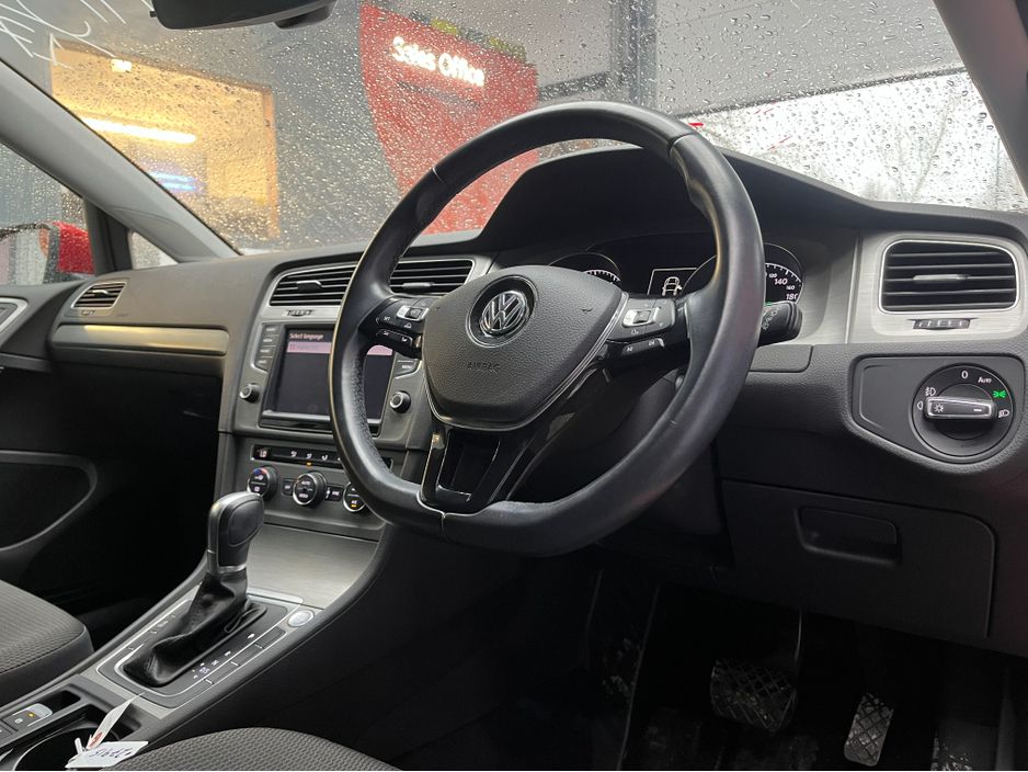 2017 Volkswagen Golf