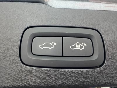 2020 Volvo V60