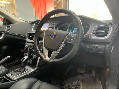 2015 Volvo V40