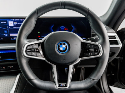2025 BMW i4