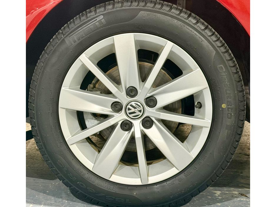 2014 Volkswagen Polo