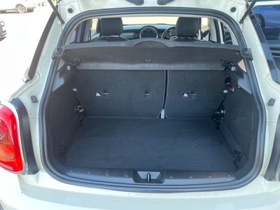 2017 Mini Hatch
