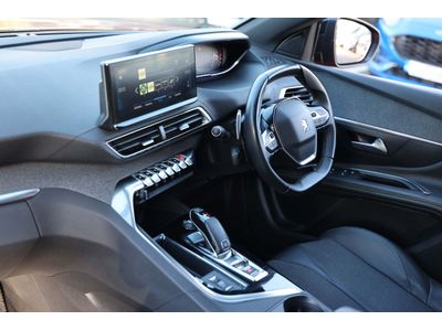2023 Peugeot 3008
