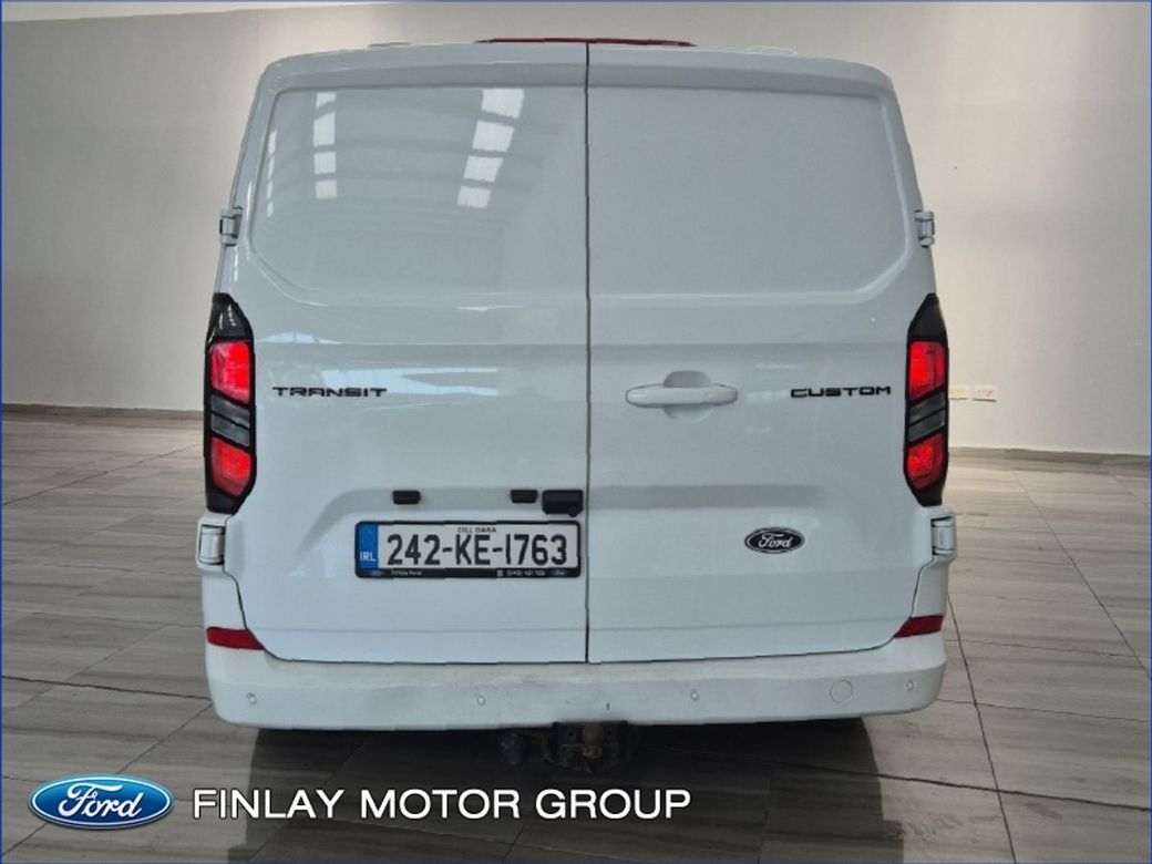 2024 Ford Transit Custom