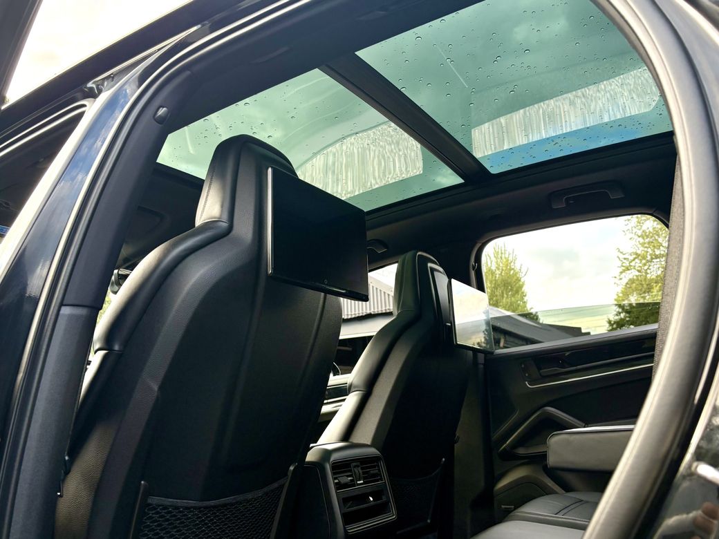 2023 Porsche Cayenne
