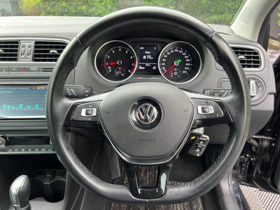 2017 Volkswagen Polo