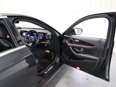 2021 Mercedes-Benz E 300