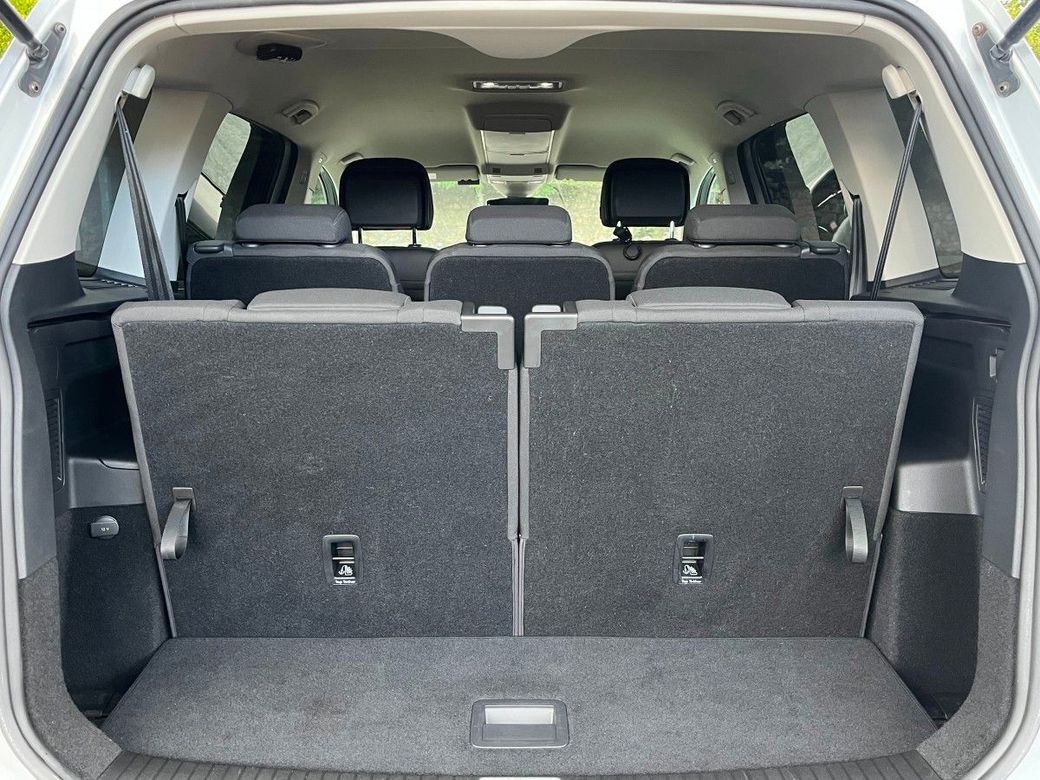 2016 Volkswagen Touran