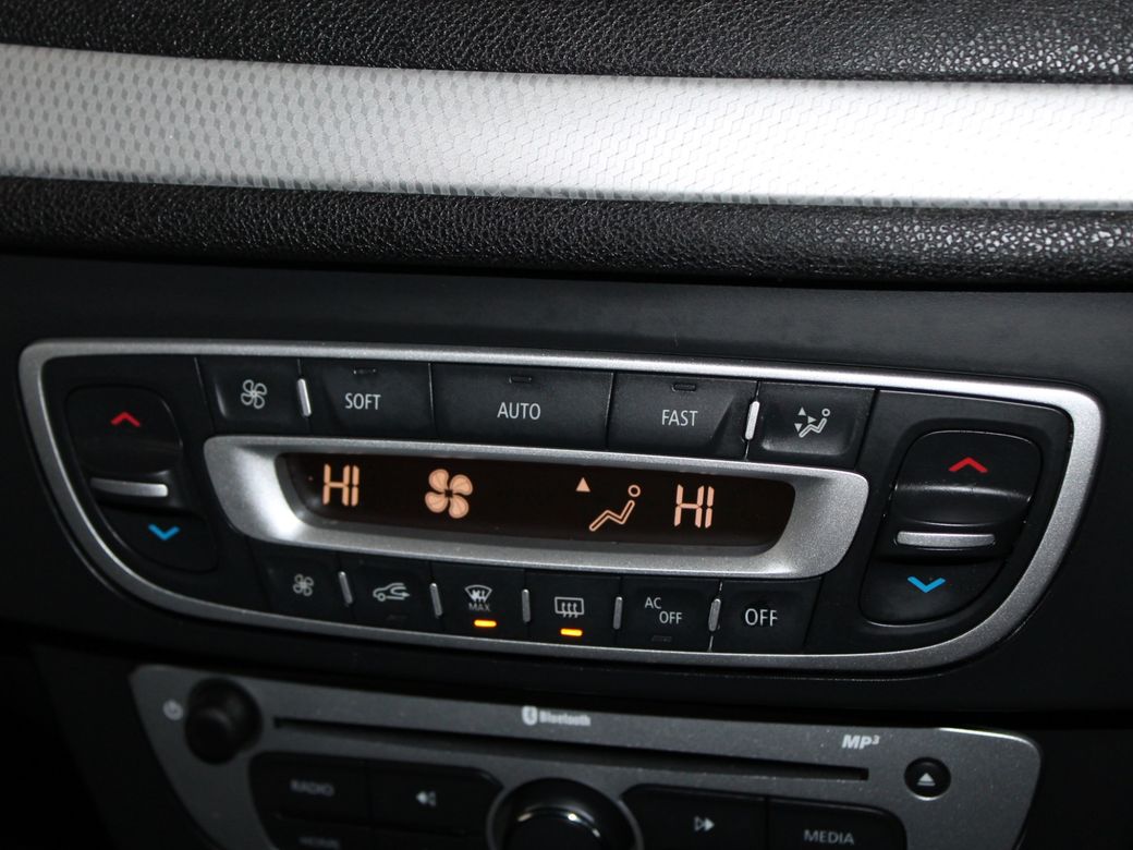 2015 Renault Fluence