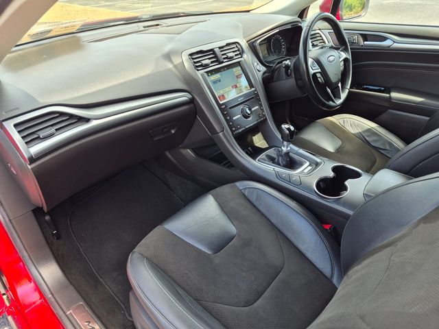 2019 Ford Mondeo