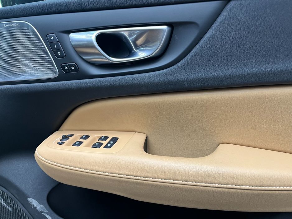 2024 Volvo V60