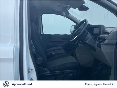 2025 Volkswagen Transporter