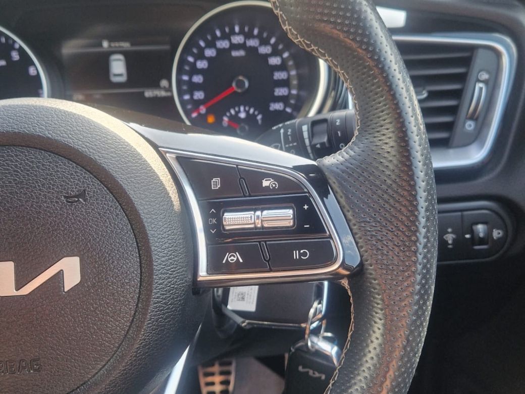 2022 Kia Ceed