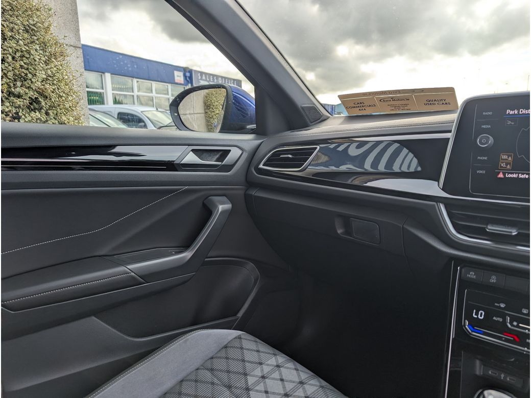 2023 Volkswagen T-Roc