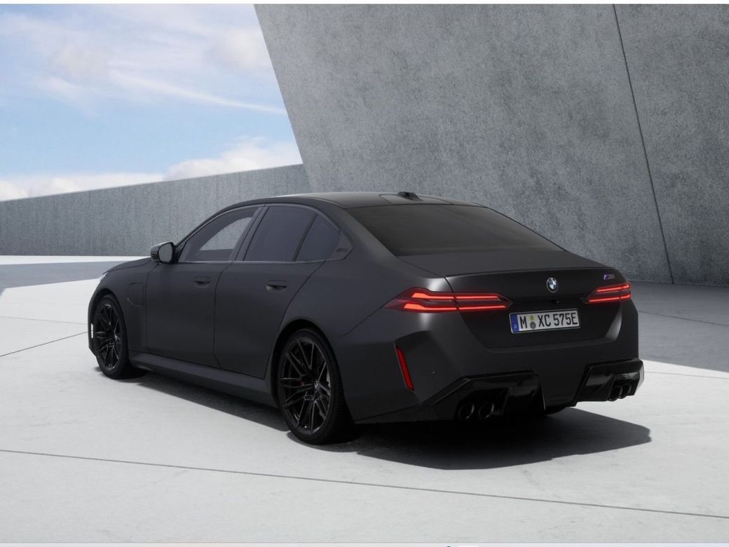 2026 BMW M5
