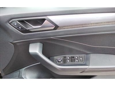 2025 Volkswagen T-Roc