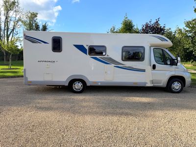 2013 BAILEY APPROACH  740 LOW PROFILE R.H.D 