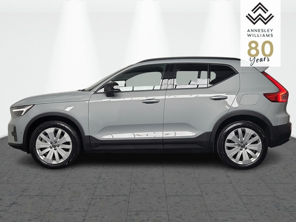 2026 Volvo EX40