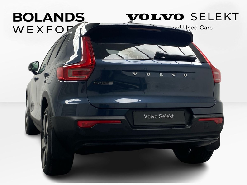 2026 Volvo EX40