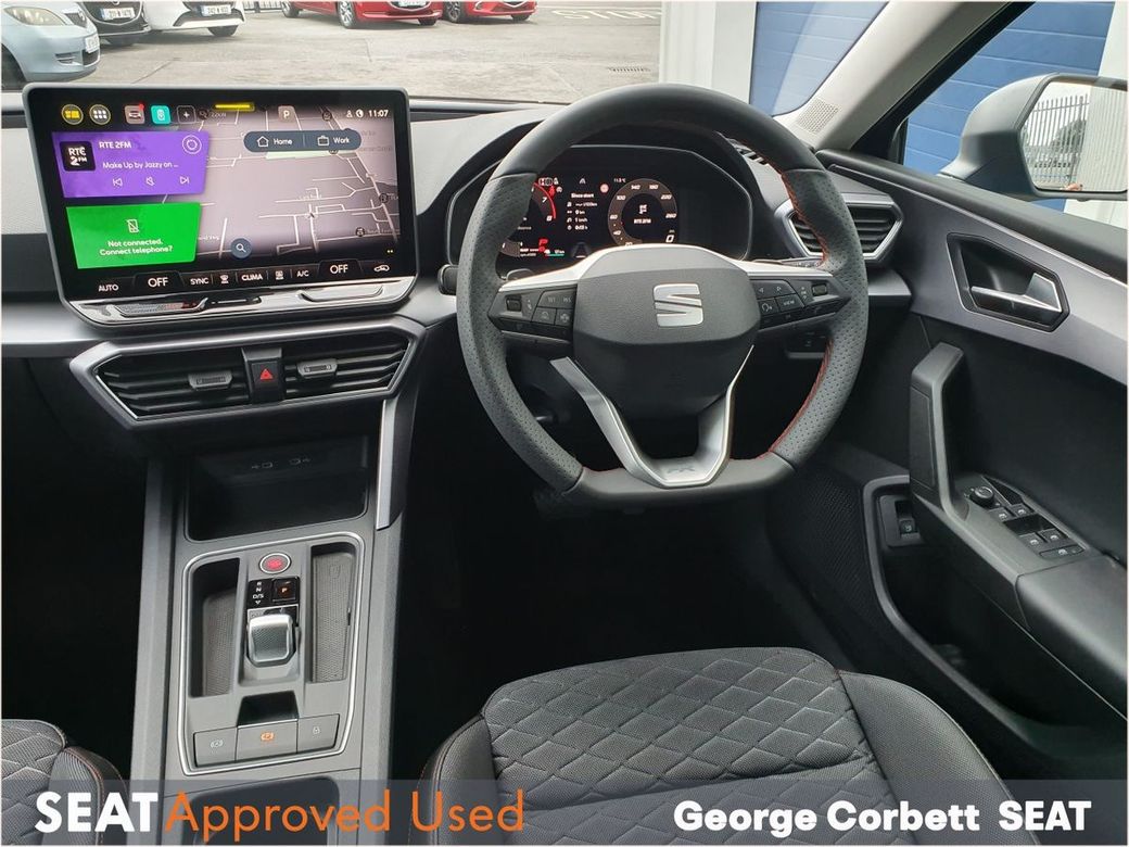 2025 SEAT Leon