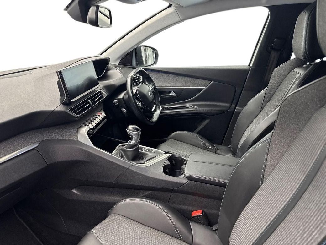 2022 Peugeot 3008