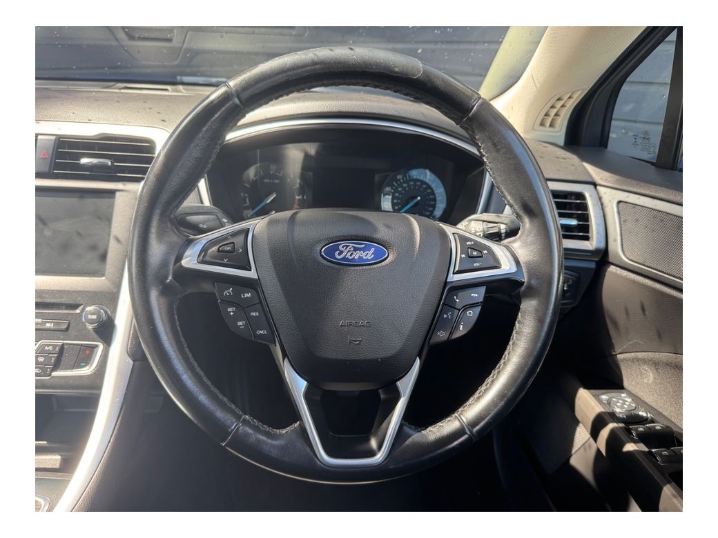 2015 Ford Mondeo