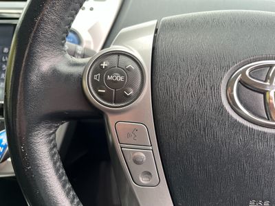 2016 Toyota Prius Alpha