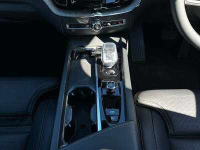 2025 Volvo XC60