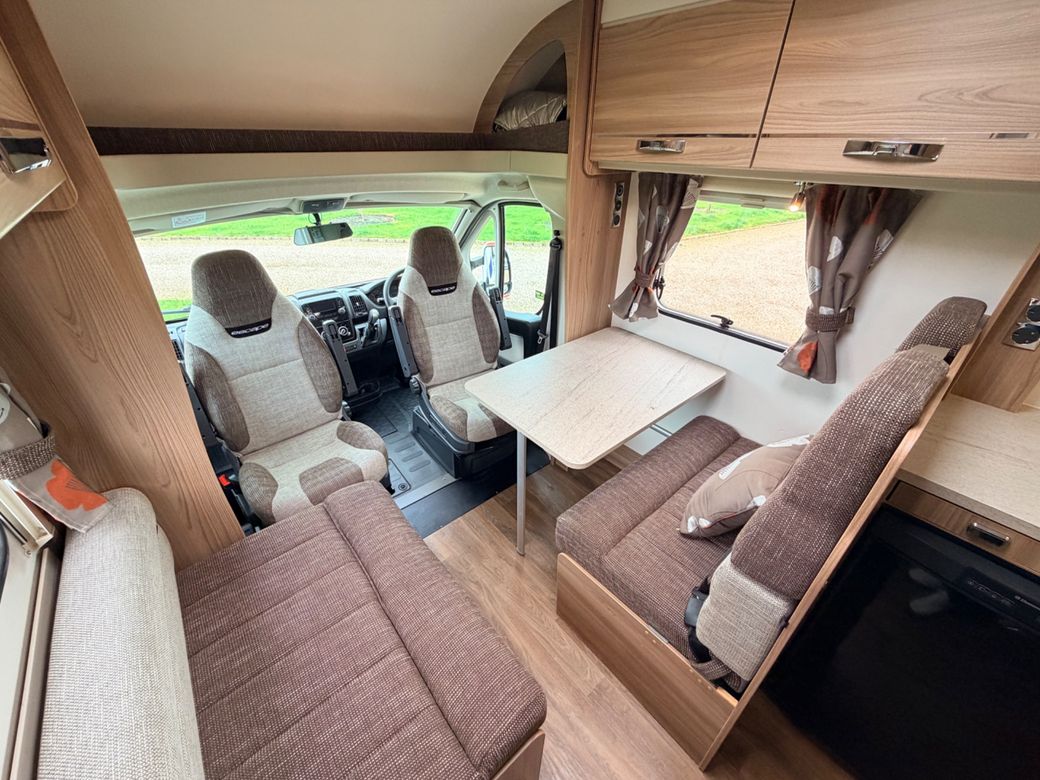 2016 SWIFT  SWIFT ESCAPE 663 LOW PROFILE AUTO 4 BERTH 